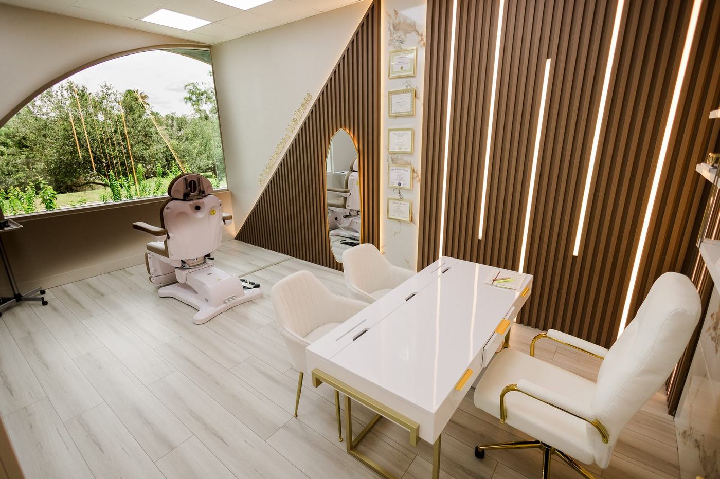 Clínica EZ — Entrada