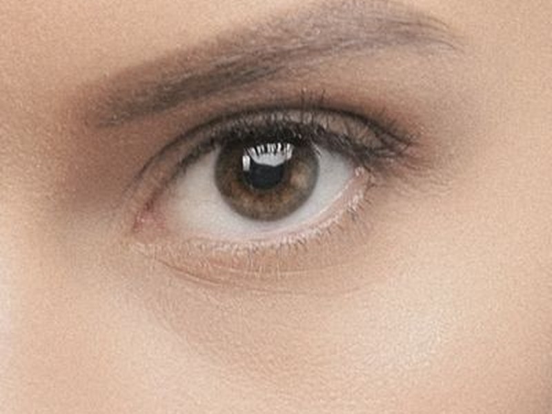 Cantos dos olhos, linhas de expressão do sorriso
